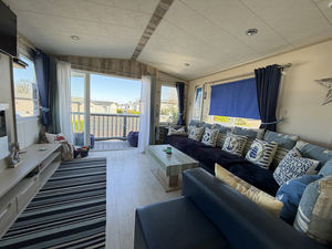 Sitting Room- click for photo gallery